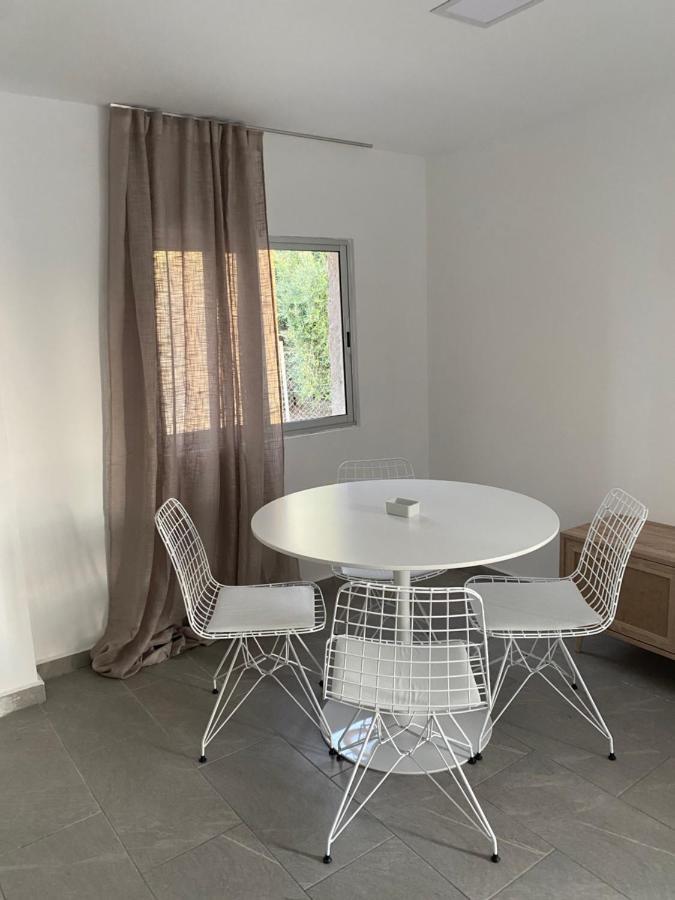 Ammos Luxury Suits And Residences Peyia Ngoại thất bức ảnh
