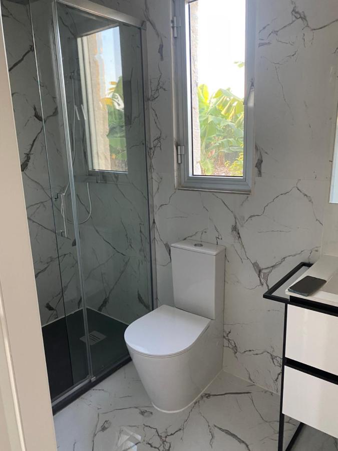 Ammos Luxury Suits And Residences Peyia Ngoại thất bức ảnh