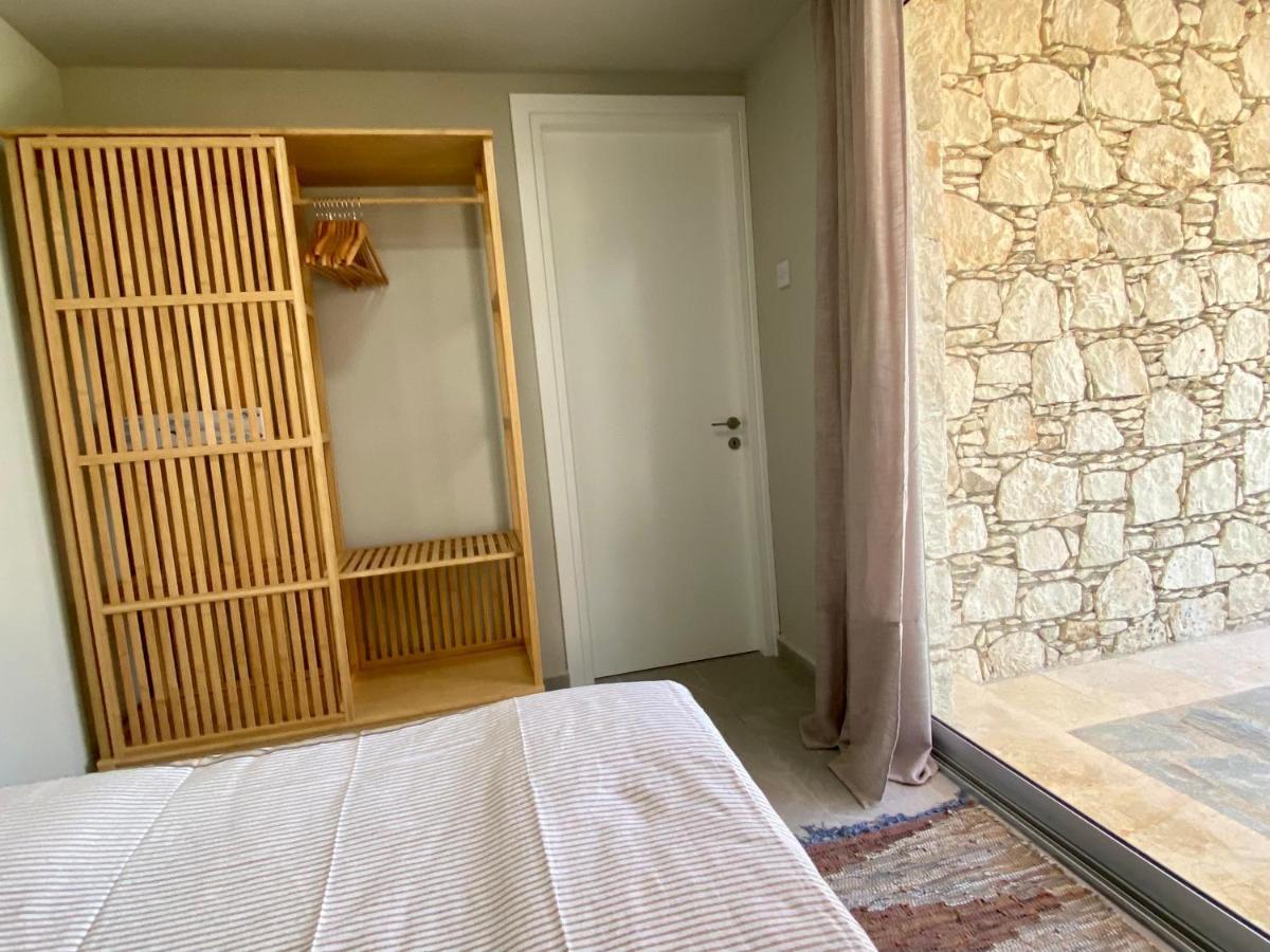 Ammos Luxury Suits And Residences Peyia Ngoại thất bức ảnh